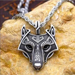 COPY - Wolf head Silver colored Necklace